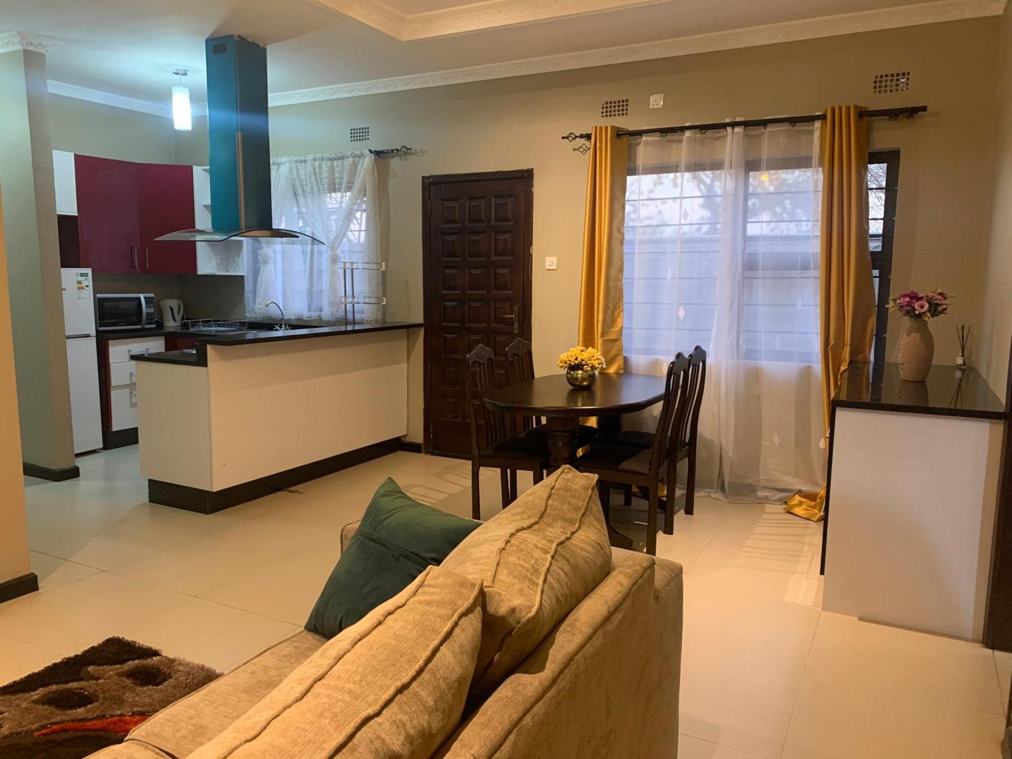 Villa Lombe, Off Great East Road, Silverest Silver Rest Buitenkant foto